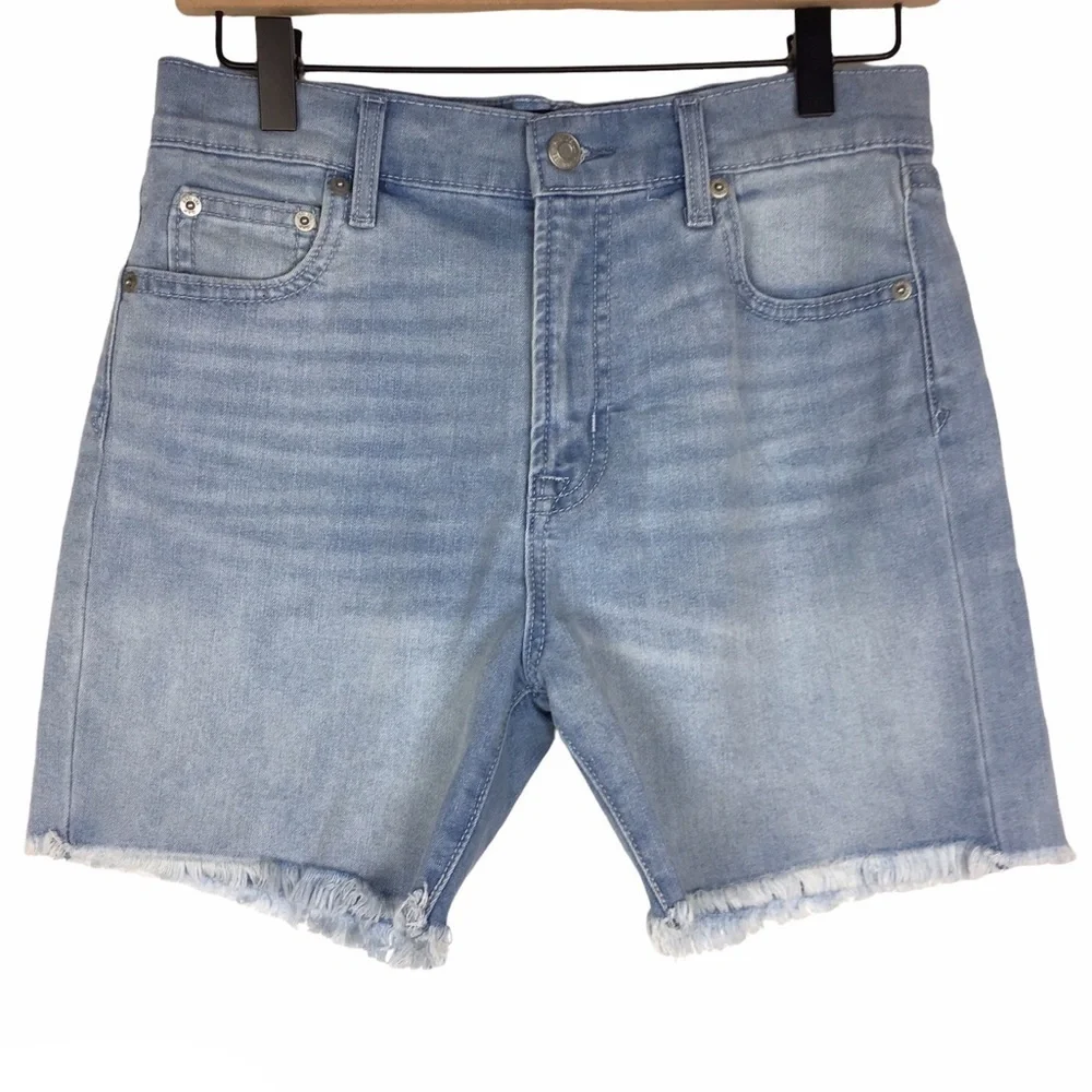 GAP 5” Relaxed Short Jean Shorts Frayed Raw Hem Light Wash Stretch Denim Size 25
